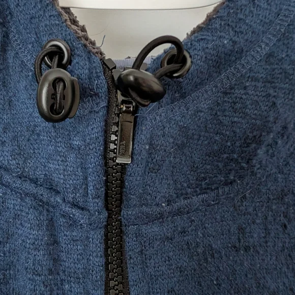 Vintage Roots Fleece - Picture 5 of 7